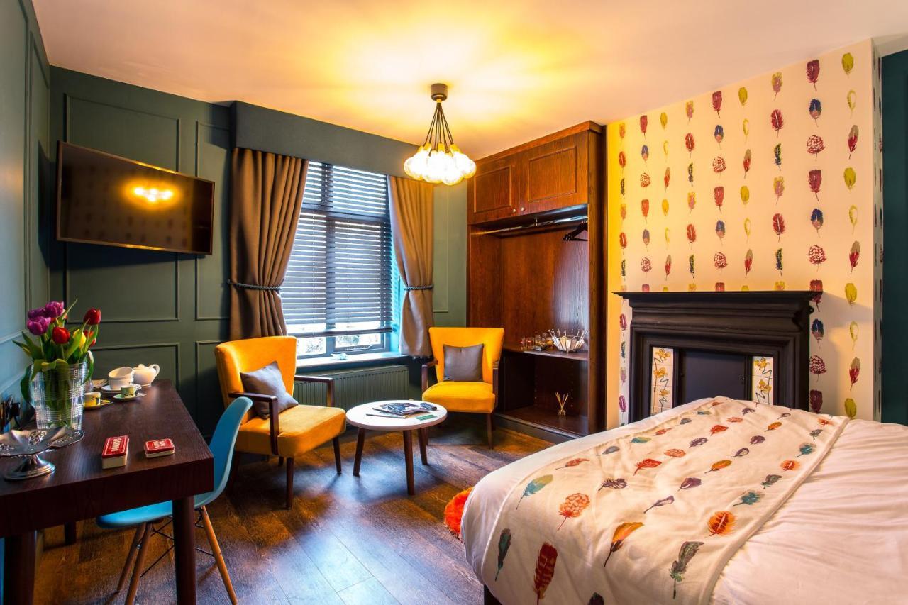 Eagle And Child, Ramsbottom Hotel Бери Екстериор снимка