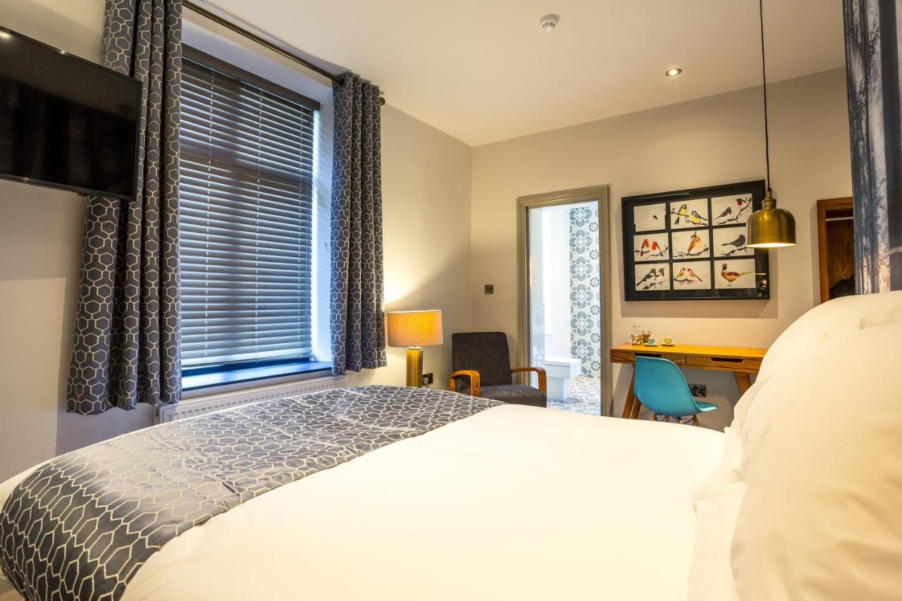 Eagle And Child, Ramsbottom Hotel Бери Екстериор снимка