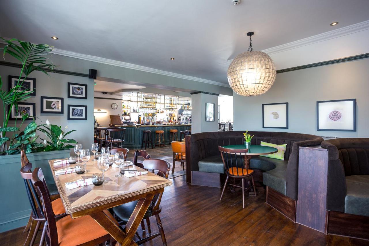 Eagle And Child, Ramsbottom Hotel Бери Екстериор снимка