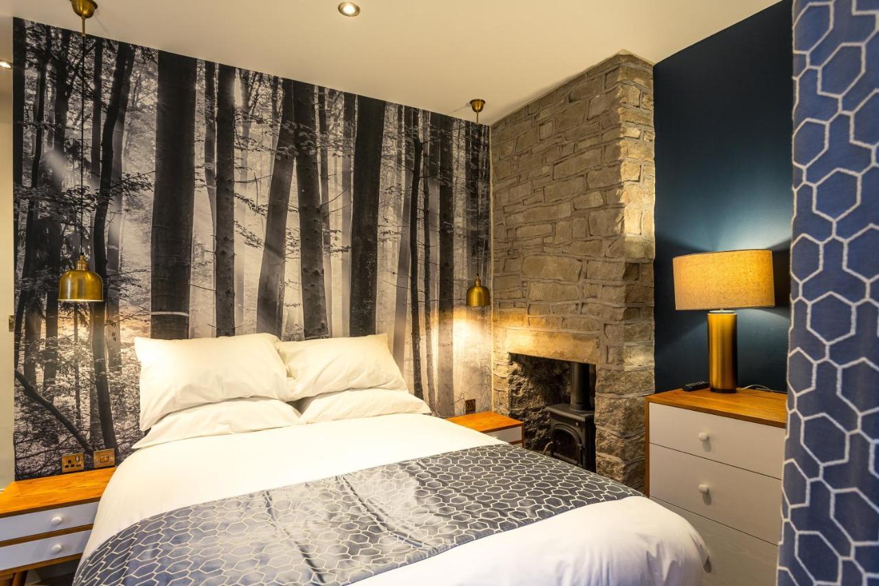 Eagle And Child, Ramsbottom Hotel Бери Екстериор снимка